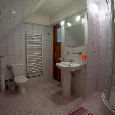 ゲストハウス Cicha Woda